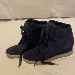 Sorel Dark Blue Wedge Heel/Sneakers